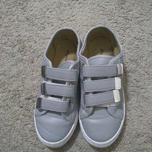 Women sneakers